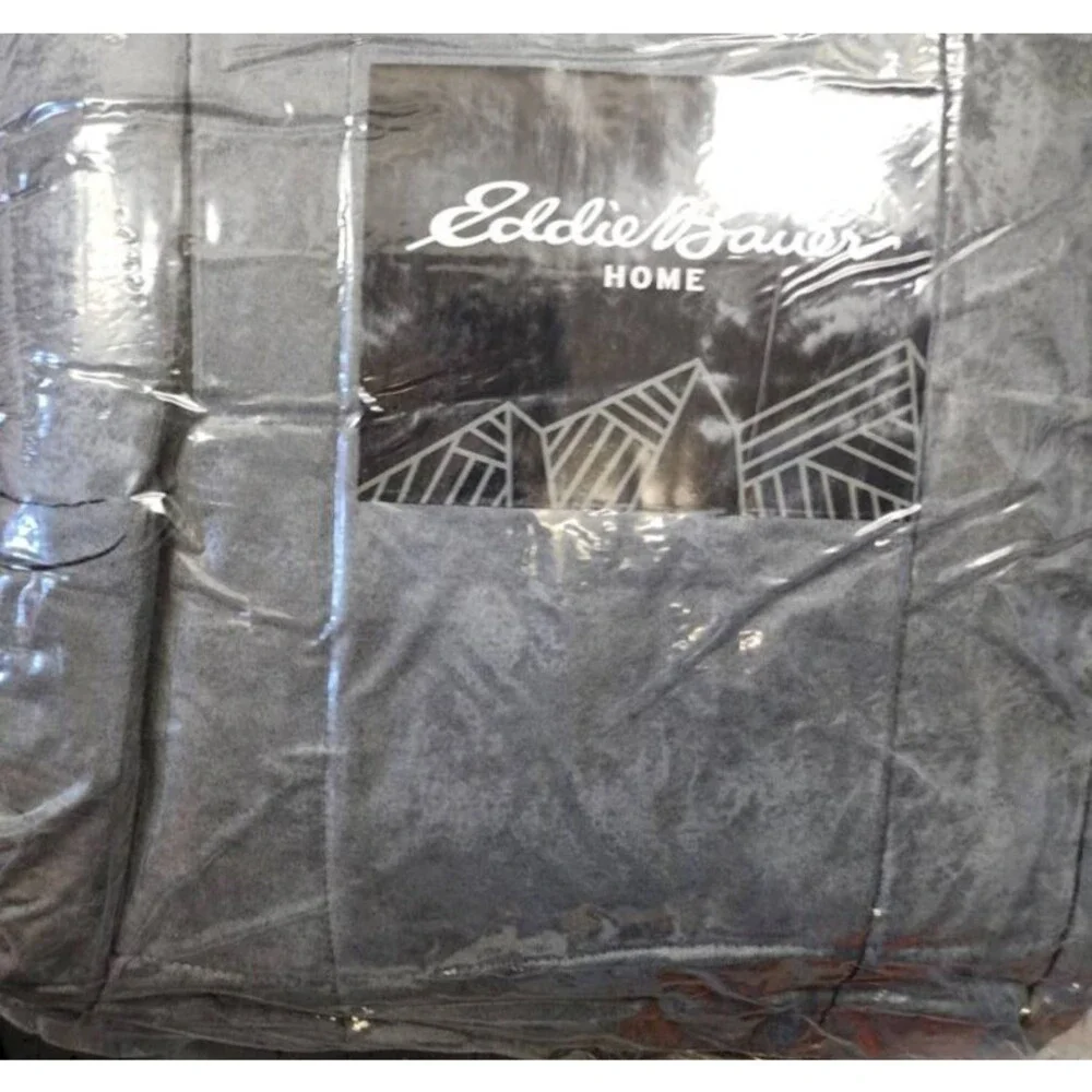 Eddie Bauer Sherwood Reversible Micro-suede Sherpa Comforter Set Full/Queen Gray